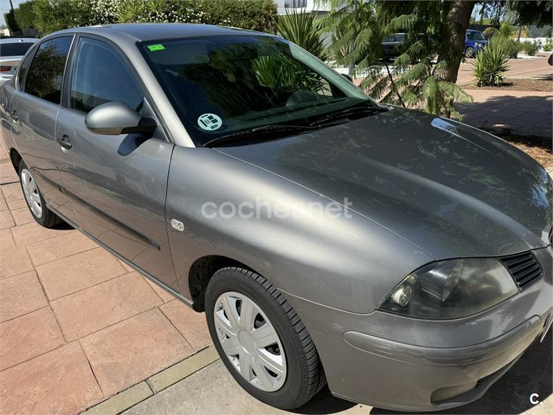 SEAT Cordoba 1.4i 16v 100 CV STELLA