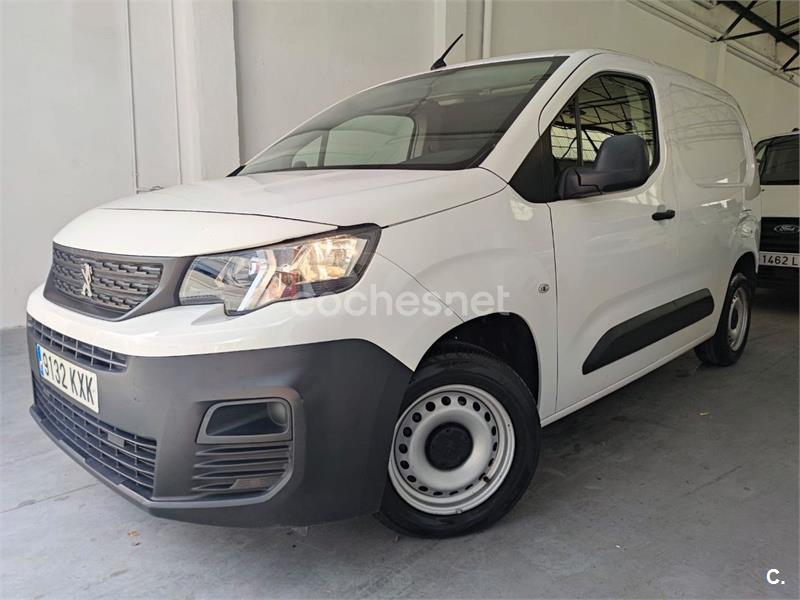 PEUGEOT Partner Premium Standard 600kg BlueHDi