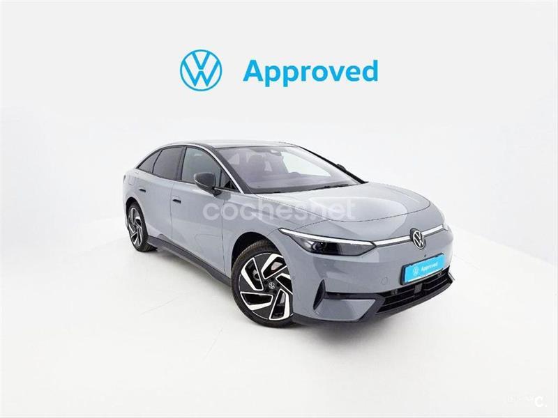 VOLKSWAGEN ID7 Pro 77kWh Automatico