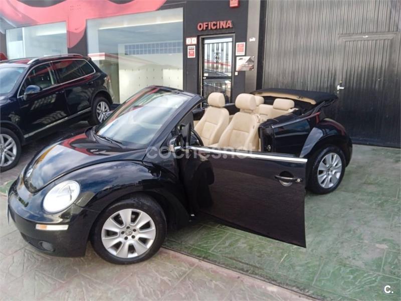 VOLKSWAGEN New Beetle 1.9 TDI Cabriolet