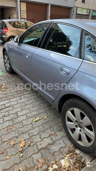 AUDI A6 2.4