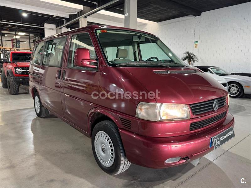 VOLKSWAGEN Caravelle 2.5TDI SWB 8SEATS