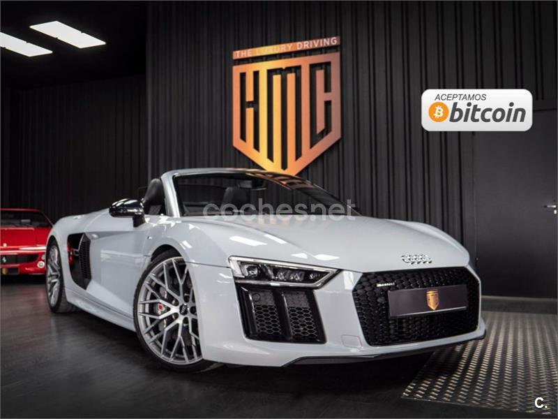 AUDI R8 Spyder 5.2 FSI quattro S tronic