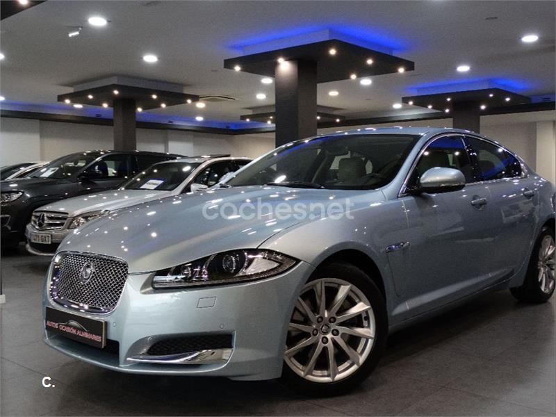 JAGUAR XF 2.2 Diesel Luxury 4p.