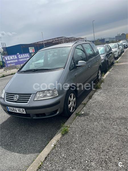 VOLKSWAGEN Sharan 1.9TDi Comfortline