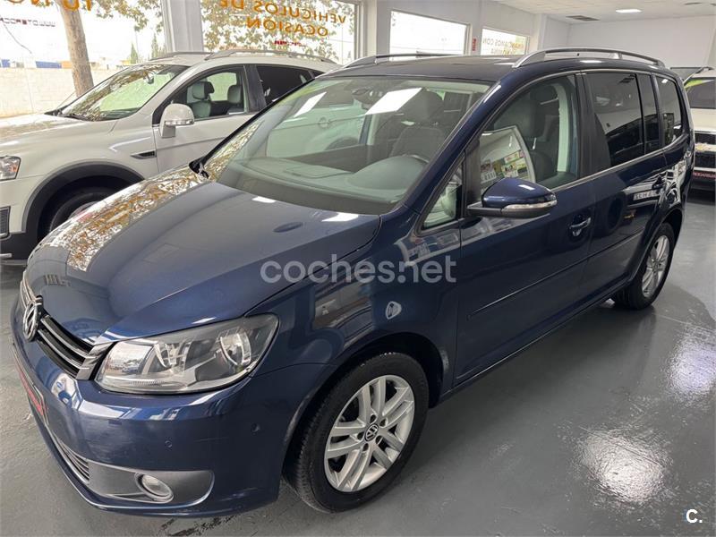 VOLKSWAGEN Touran 1.6 TDI DSG Edition Buemotion Tech