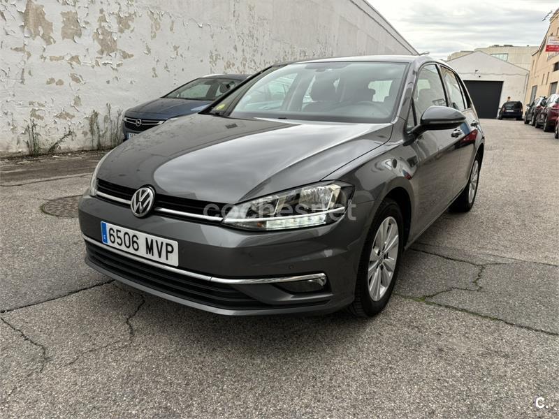 VOLKSWAGEN Golf Advance 1.6 TDI