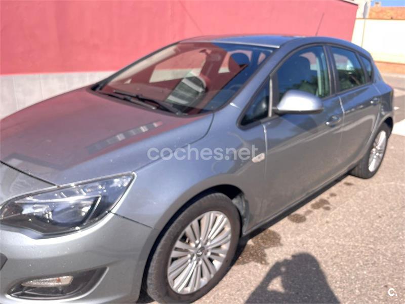 OPEL Astra 1.6 CDTi 110 CV Selective ST