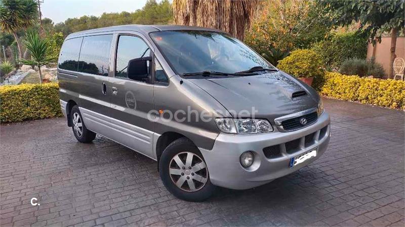 HYUNDAI H1 Travel