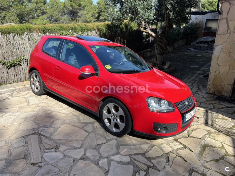 VOLKSWAGEN Golf 2.0 T FSI DSG GTI