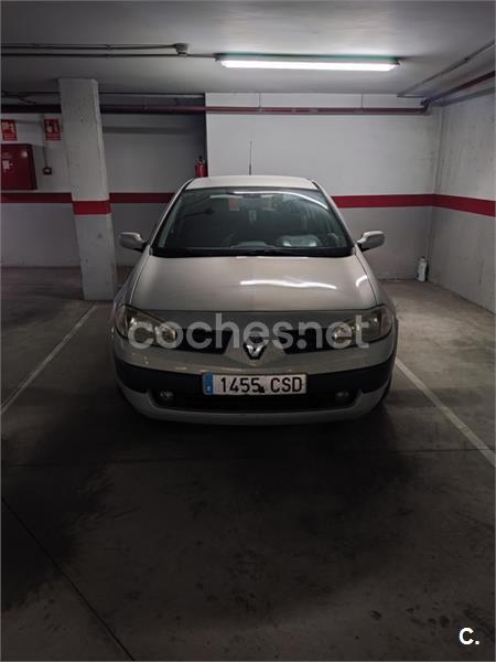 RENAULT Megane Confort Authentique 1.5dCi105