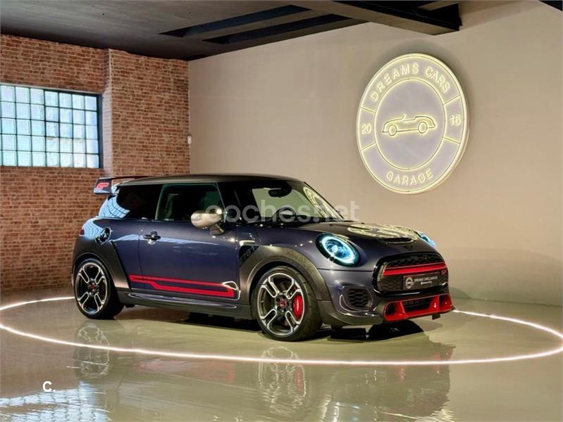 MINI MINI JOHN COOPER WORKS GP