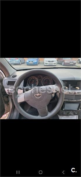 OPEL Astra 1.6 Enjoy