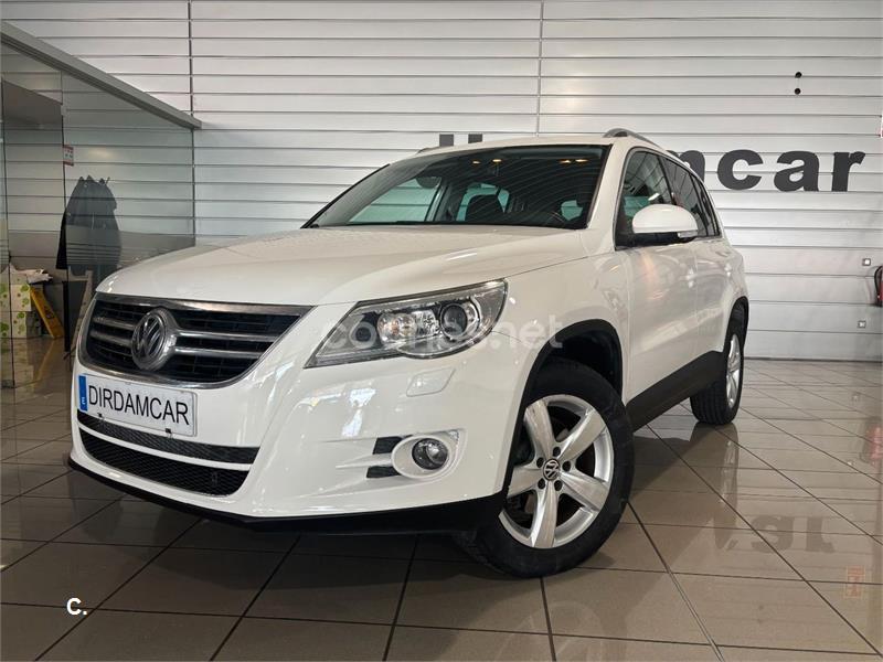 VOLKSWAGEN Tiguan 2.0 TDI 4M DSG Country