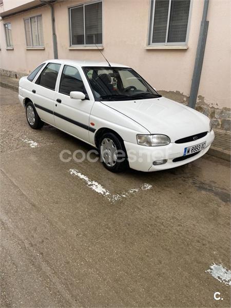 FORD Escort 1.8TD 5p.