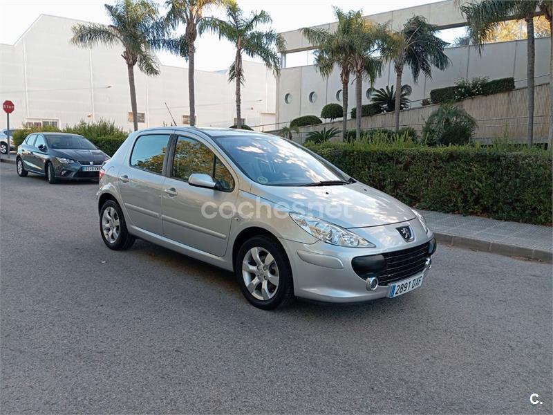 PEUGEOT 307 1.6 HDi 90 XLine