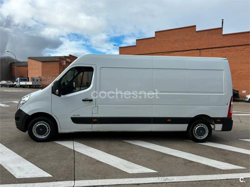 RENAULT Master