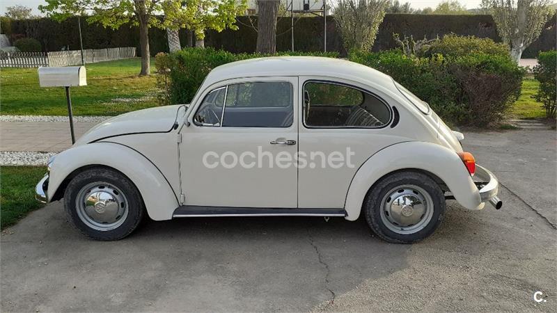 VOLKSWAGEN ESCARABAJO