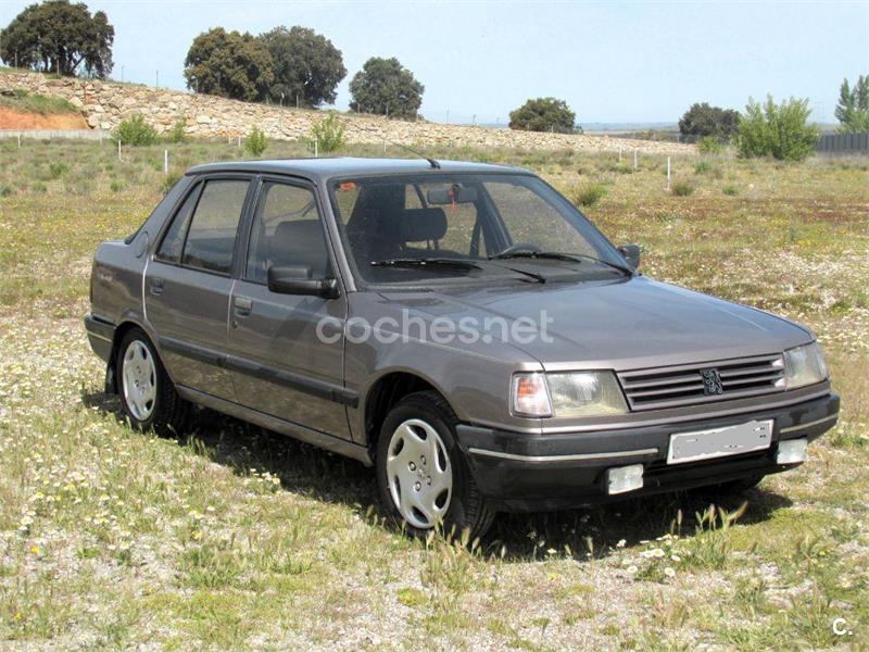 PEUGEOT 309