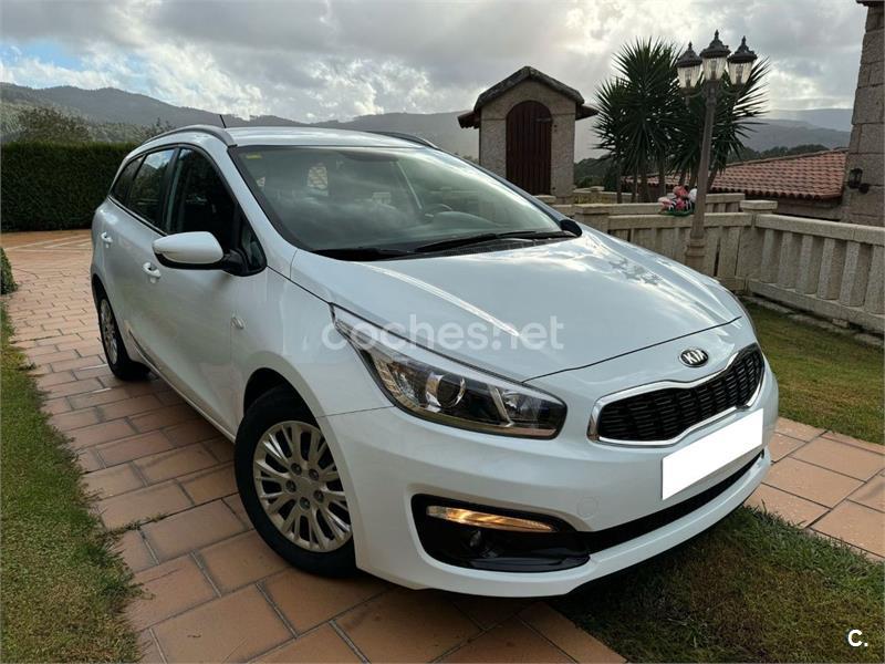 KIA ceed Sportswagon 1.6 CRDi VGT Concept