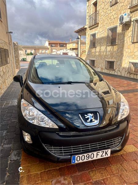 PEUGEOT 308 Confort 1.6 HDI 110 FAP