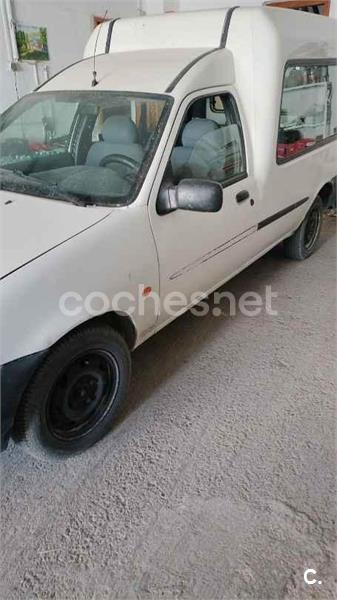 FORD Courier