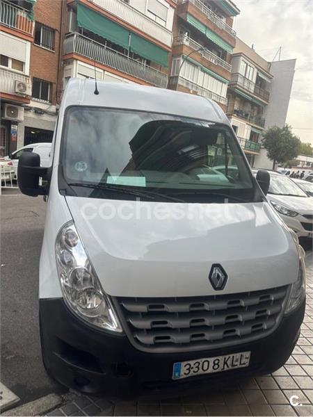 RENAULT Master