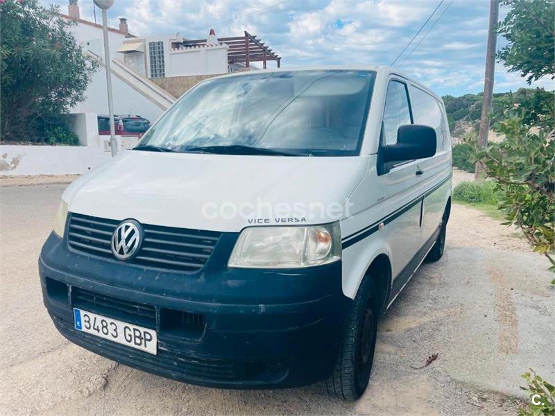 VOLKSWAGEN Transporter