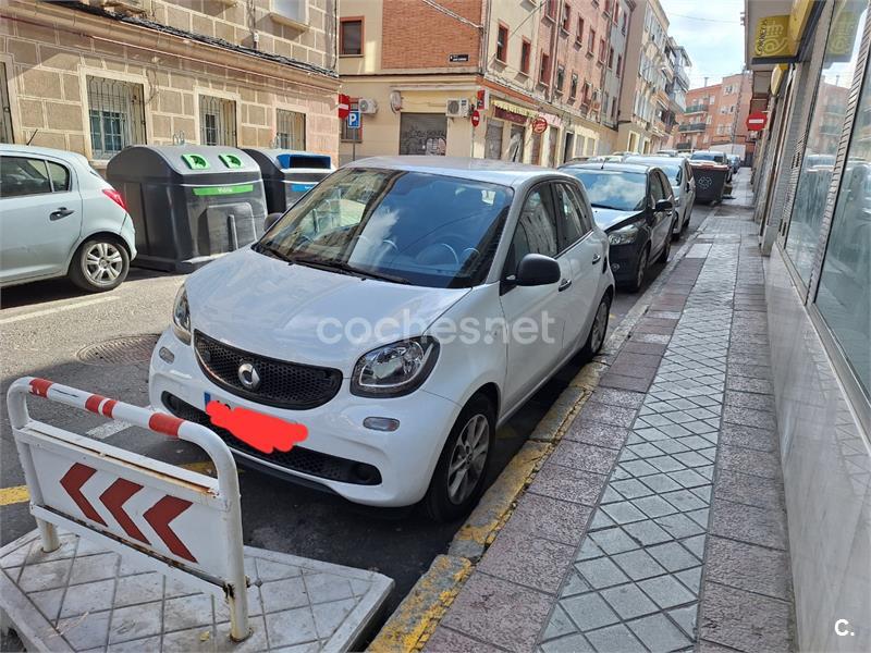 SMART forfour 60kW81CV electric drive 5p.