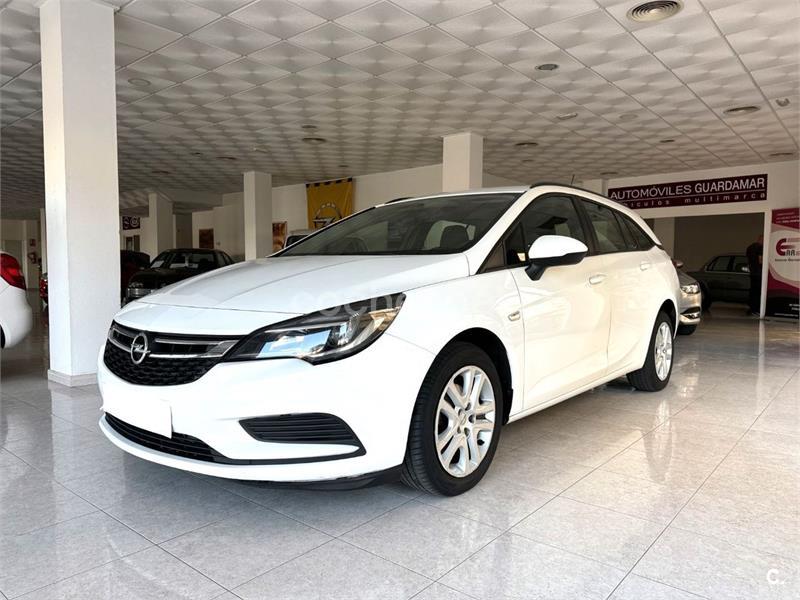 OPEL Astra 1.6 CDTi Selective ST