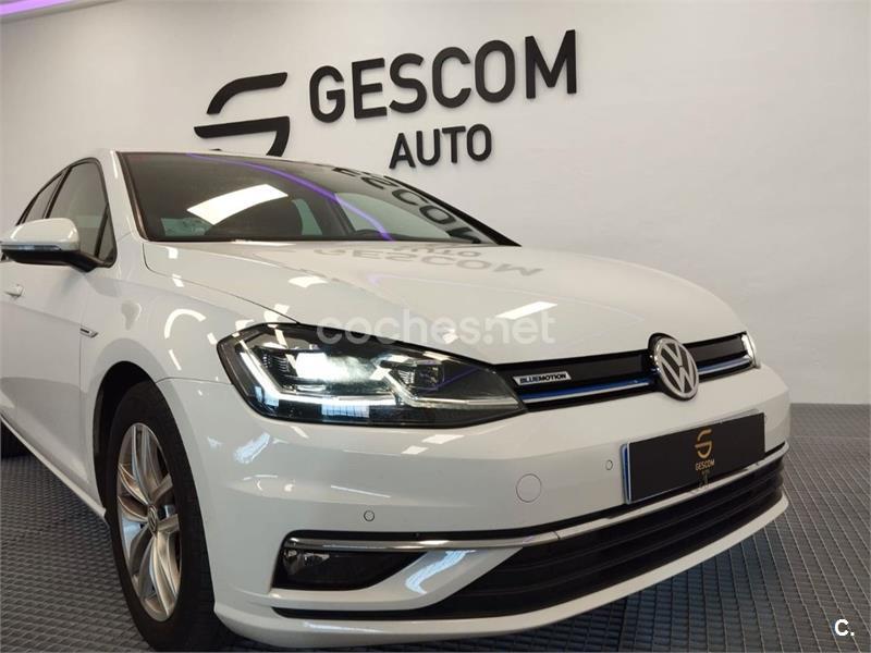 VOLKSWAGEN Golf Advance 1.5 TSI EVO