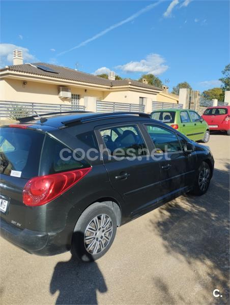 PEUGEOT 207 SW Confort 1.6 HDI 90