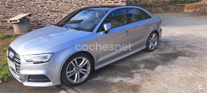 AUDI A3 S line 35 TFSI S tronic Sedan