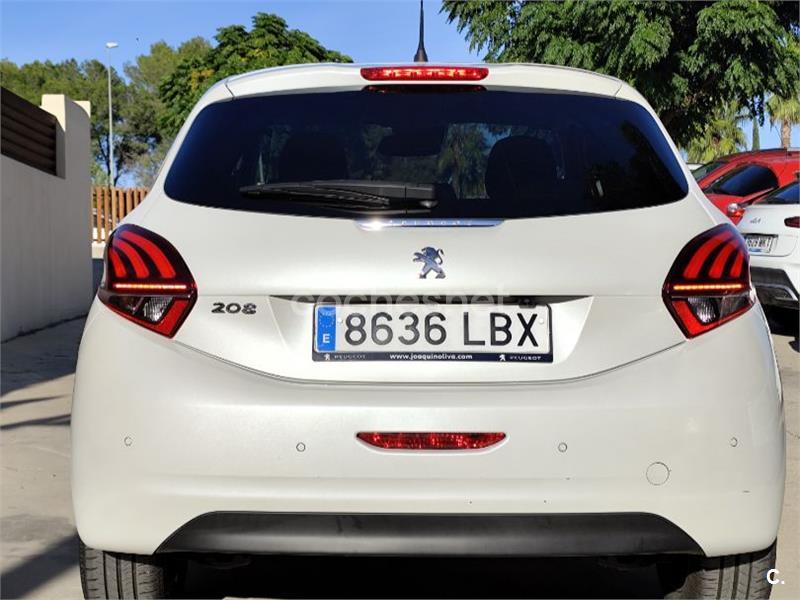 PEUGEOT 208 Tech Edition1.2L PureTech