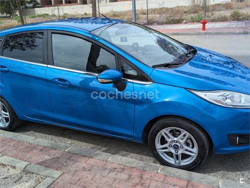 FORD Fiesta 1.0 EcoBoost Titanium