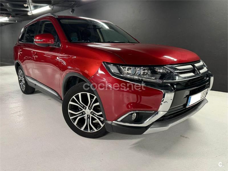 MITSUBISHI Outlander 220 DID Motion 2WD 5 Plazas