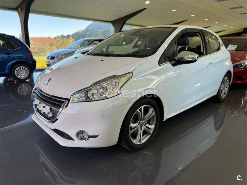 PEUGEOT 208 ALLURE 1.6 VTi 120