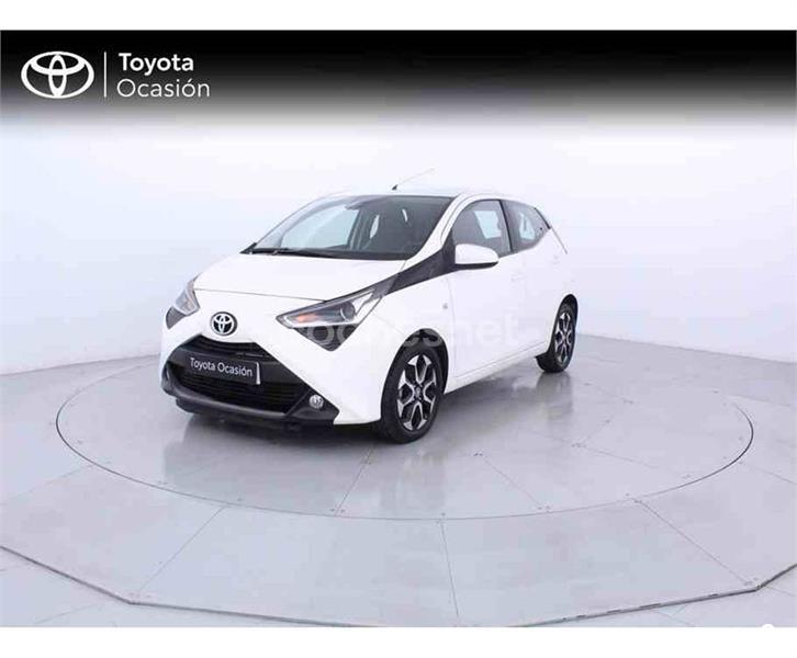 TOYOTA Aygo 1.0 70 xplay