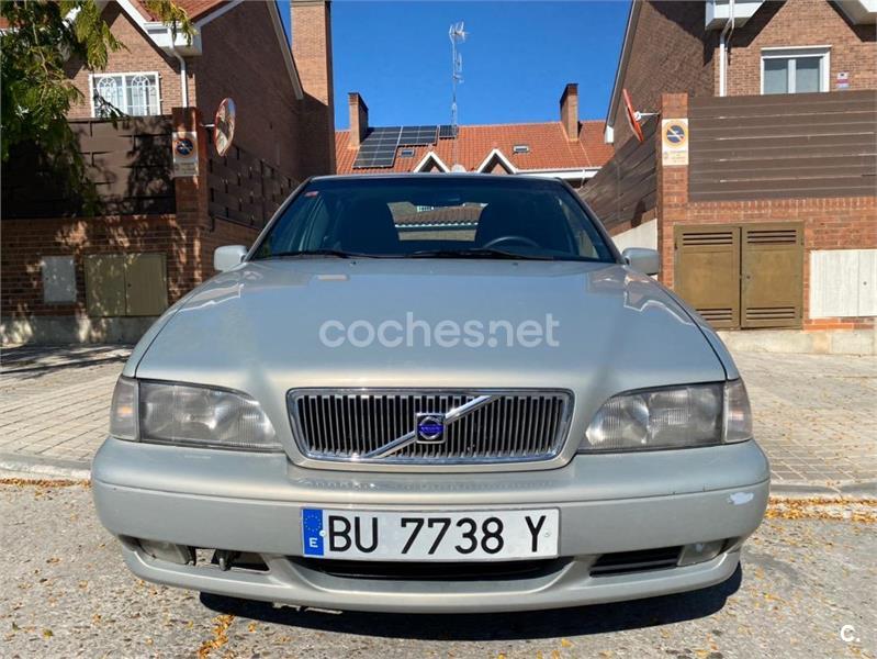 VOLVO S70