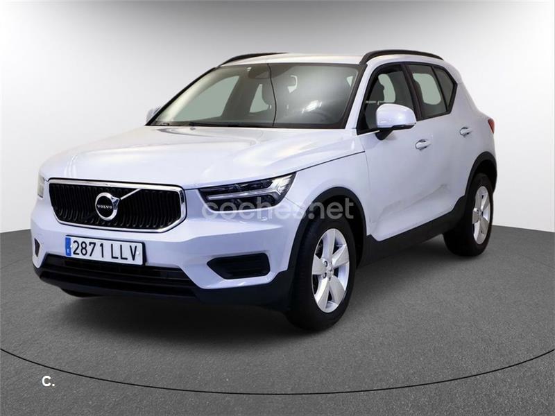 VOLVO XC40 1.5 T2 Momentum Core 5p.