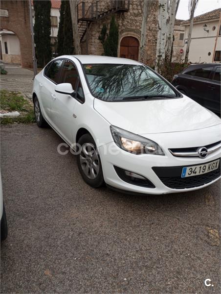 OPEL Astra 1.6 CDTi Excellence