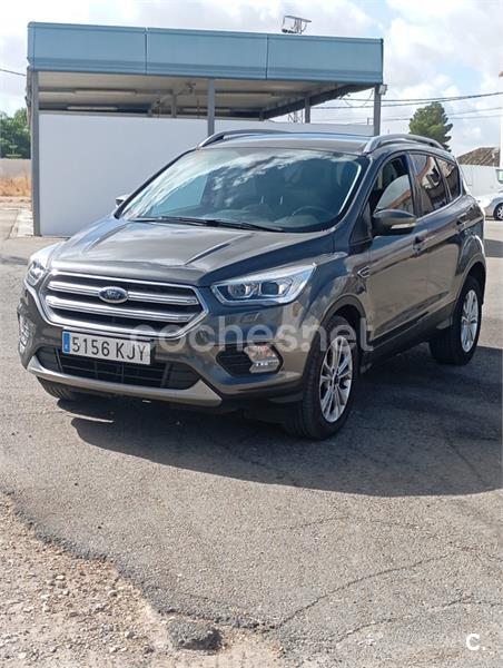 FORD Kuga 2.0 TDCi 4x2 ASS Titanium