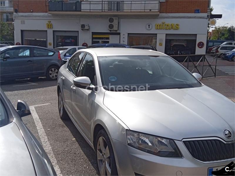 SKODA Octavia 1.6 TDI Business empresas