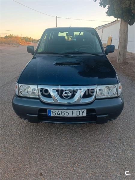 NISSAN Terrano