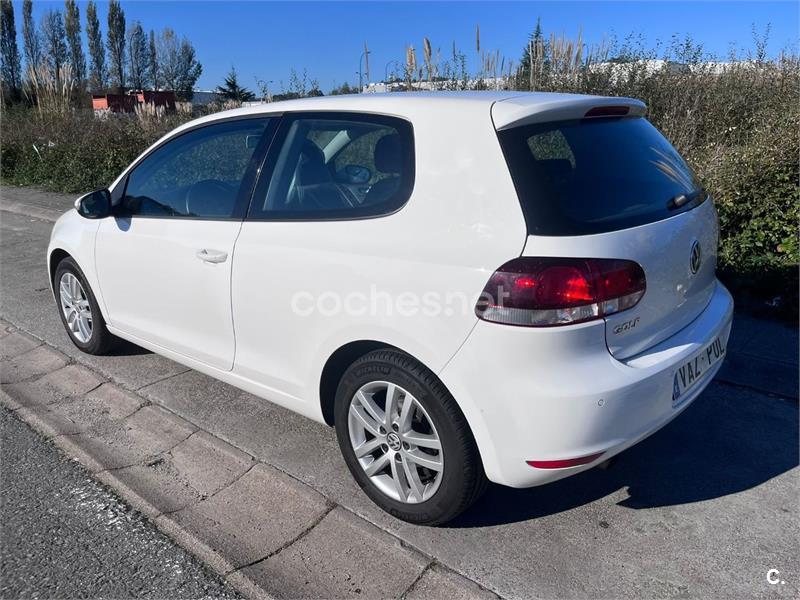 VOLKSWAGEN Golf VI 1.6 TDI 105cv DPF Advance