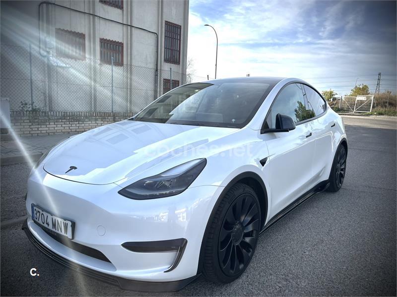 TESLA Model Y Performance 4WD