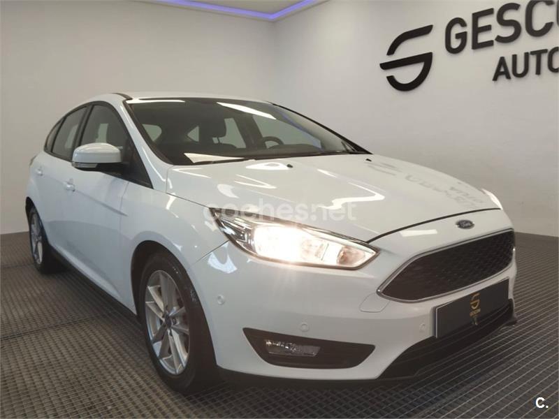 FORD Focus 1.0 Ecoboost AutoStartStop Trend