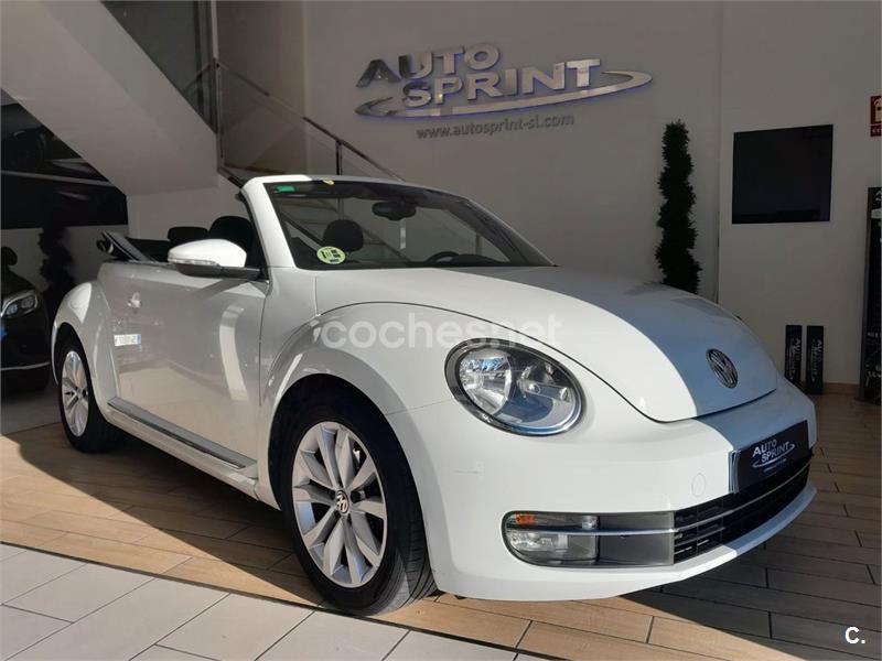 VOLKSWAGEN Beetle Cabrio 1.6 TDI Design