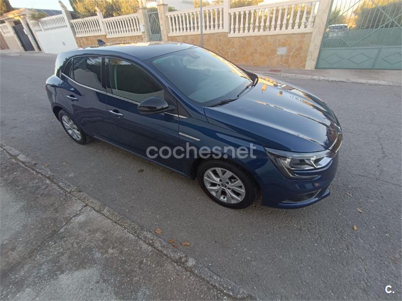 RENAULT Megane Zen TCe EDC GPF