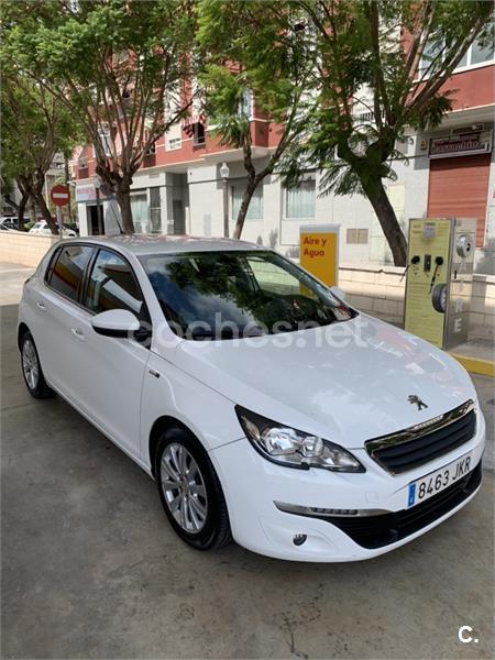 PEUGEOT 308 Style 1.6 BlueHDi